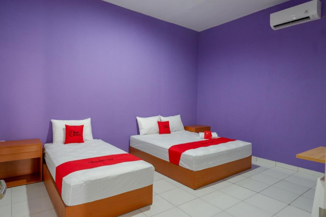 Reddoorz Near Alun Alun Kaliwungu Kendal Otel Brangsong Dış mekan fotoğraf