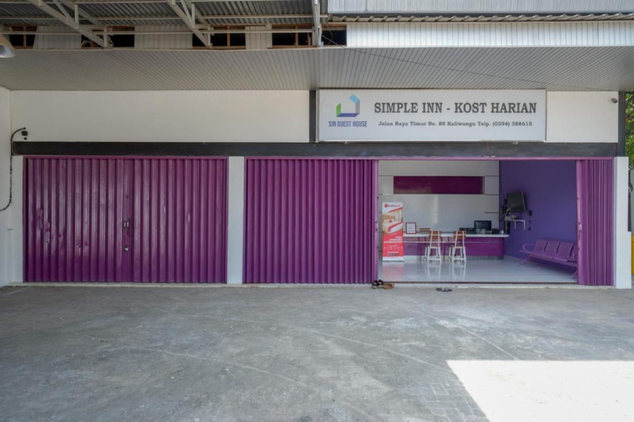 Reddoorz Near Alun Alun Kaliwungu Kendal Otel Brangsong Dış mekan fotoğraf